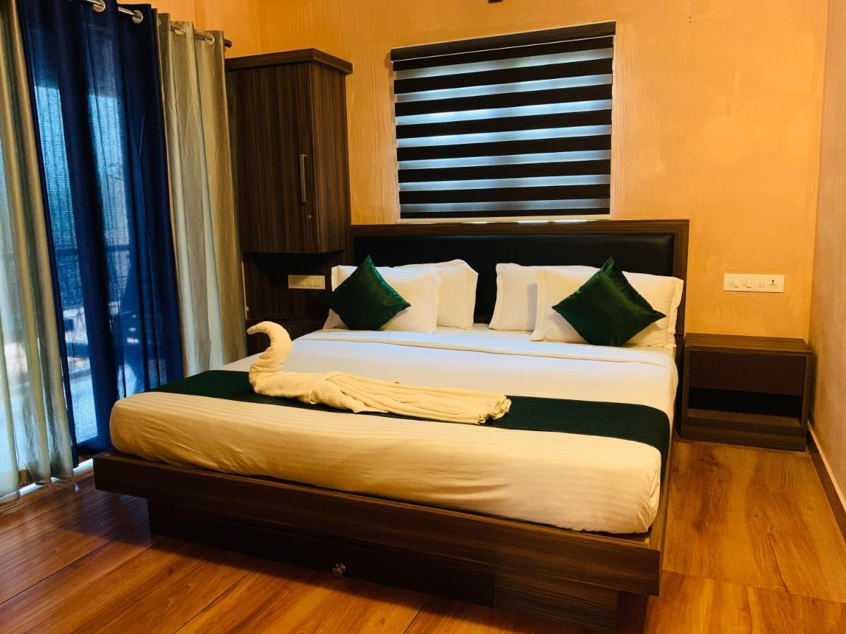 Wayanad Doubletree Villa ไวทีรี ภายนอก รูปภาพ